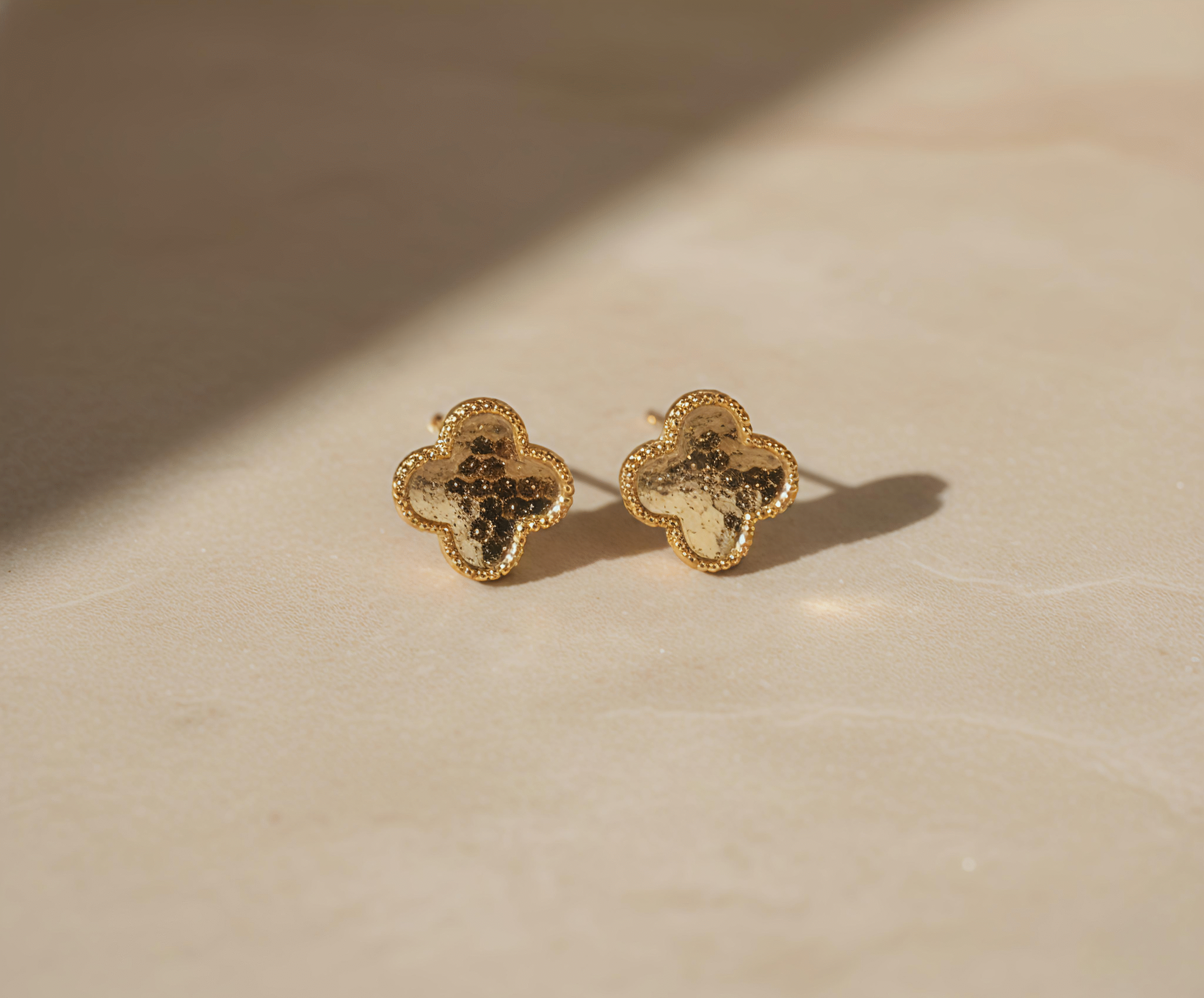 Lw studs - Image 3