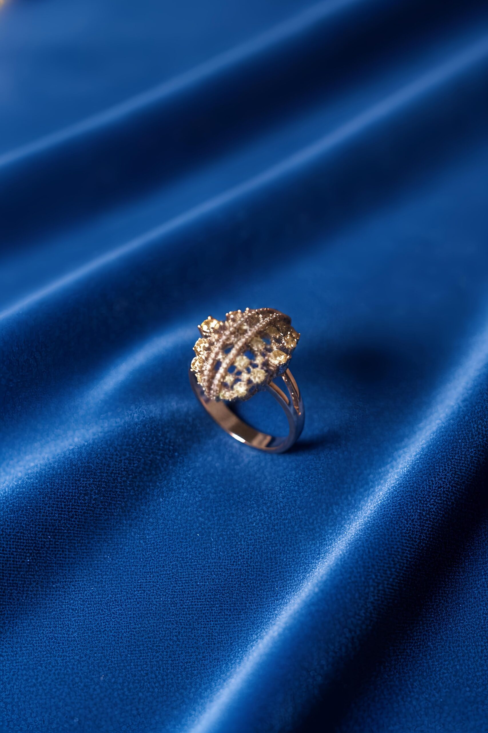 Yellow stones - Image 3